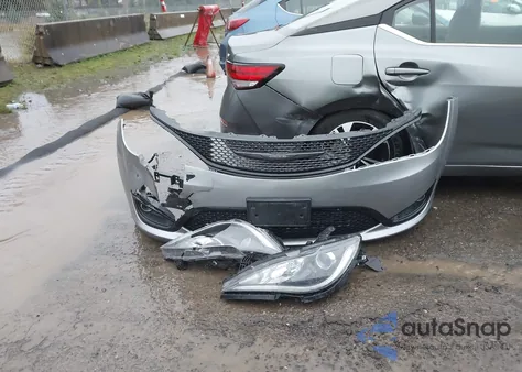 2018 Chrysler Pacifica Touring Plus из США, поврежденный, VIN 2C4RC1FG4JR229278